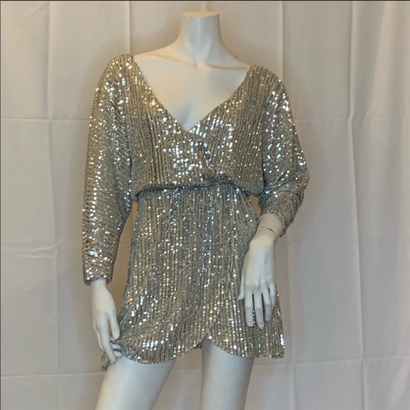 Zara Dresses & Skirts - Zara sequin v neck silver party cocktail dress NWT